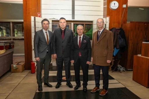 Rumeli Balkan T&uuml;rkleri, bayramlaştı
