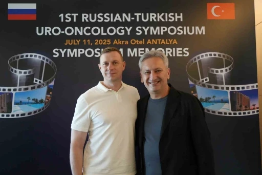 Rus ve Türk uzmanlar Antalya’da üroonkolojiyi masaya yatırdı

