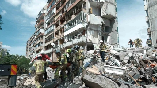 Rusya&rsquo;nın Kiev&rsquo;e y&ouml;nelik saldırısında &ouml;l&uuml; sayısı 8&rsquo;e y&uuml;kseldi
