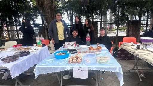 Sabancı Anadolu Lisesi'nde 23 Nisan Kermesi