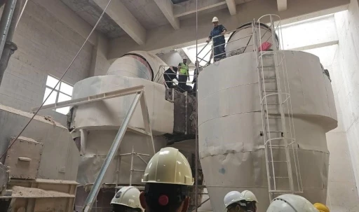 Safi &Ccedil;imento Fabrikasında kazana d&uuml;şerek ağır yaralanan iş&ccedil;i hayatını kaybetti
