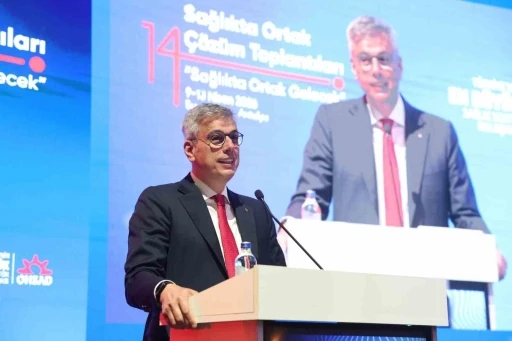 Sağlık Bakanı Memişoğlu: &quot;Tek amacımız var öncelikli olarak, o da insanlara hizmet etmek&quot;
