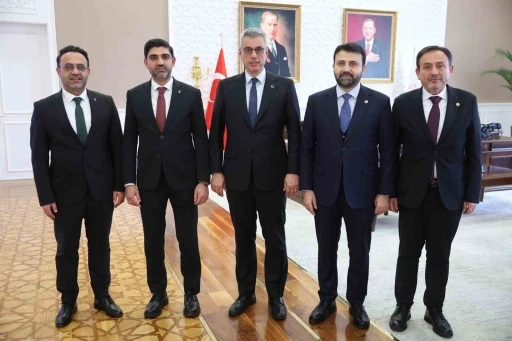 Sağlık Bakanı Memişoğlu yarın Karab&uuml;k&rsquo;e geliyor
