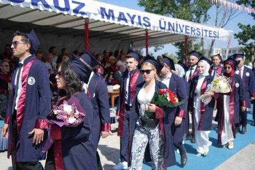 Sağlık ordusuna 350 yeni hekim
