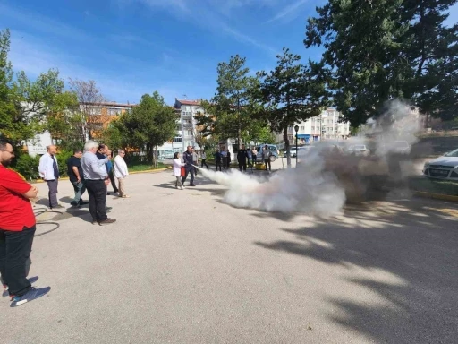 Sağlık personeline yönelik acil durum tahliye tatbikatı düzenlendi
