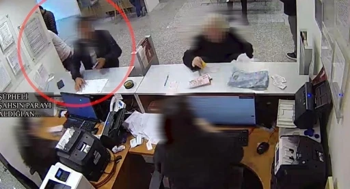 &rsquo;Sağlık sigortası iadesi&rsquo; vaadiyle 1,8 milyon TL&rsquo;lik dolandırıcılıkta 5 tutuklama
