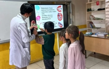 &ldquo;Sağlıklı bir yaşam ağız ve diş sağlığıyla başlar&rdquo;
