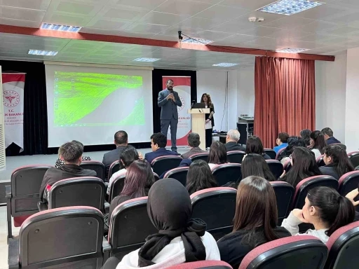 Sağlıklı Hayat Merkezi’nde 150 lise öğrencisine kanser taramaları ile ilgili eğitim verildi
