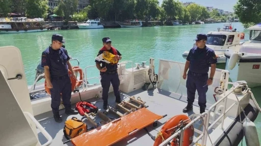 Sahil G&uuml;venlik Komutanlığı&rsquo;ndan 112 Personeline Tıbbi Tahliye Eğitimi
