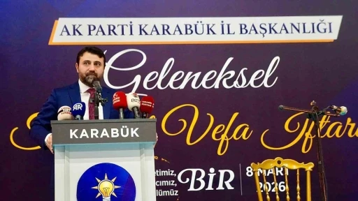 Şahin, "D&uuml;nyada sistem diye bir şey kalmadı, yeni d&uuml;zen sancısı yaşanıyor"
