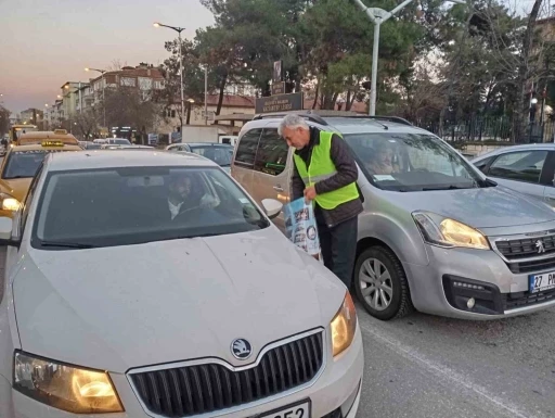 Şahinbey Belediyesi&rsquo;nden "İftara 5 kala" ile g&ouml;n&uuml;llere dokunan hizmet
