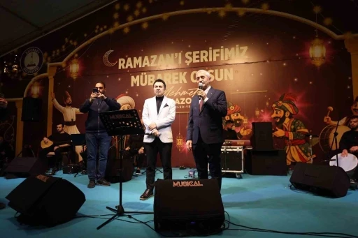Şahinbey Belediyesi ramazan etkinlikleriyle g&ouml;n&uuml;lleri ısıtıyor
