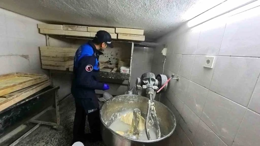 Şahinbey Belediyesi zabıta ekiplerinden Ramazan &ouml;ncesi denetim

