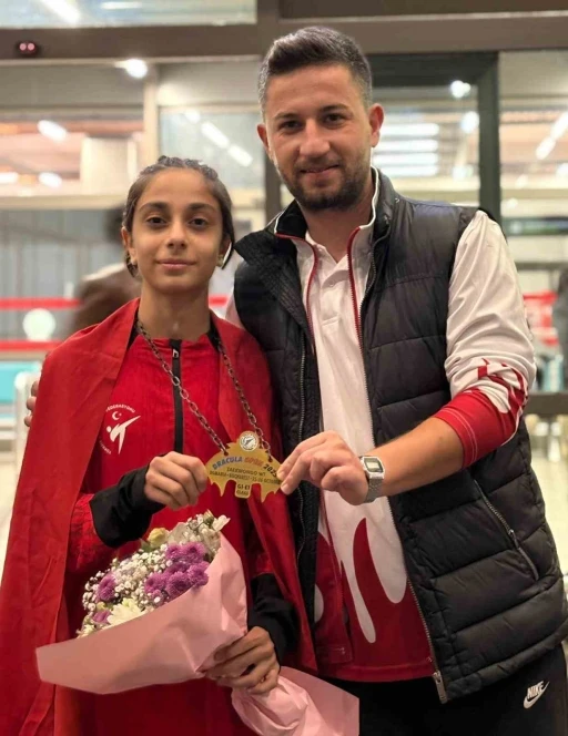 Şahinbey Belediyespor’un Altın Kızı Bükreş’te tarih yazdı
