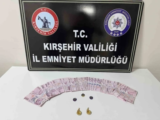 Sahte altın bozduran ş&uuml;pheli tutuklandı
