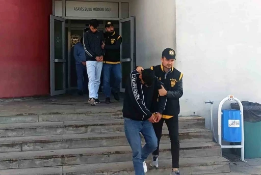 Sahte &lsquo;Komiser Vedat&rsquo; yalanıyla 500 bin TL&rsquo;lik vurgun: 3 tutuklama
