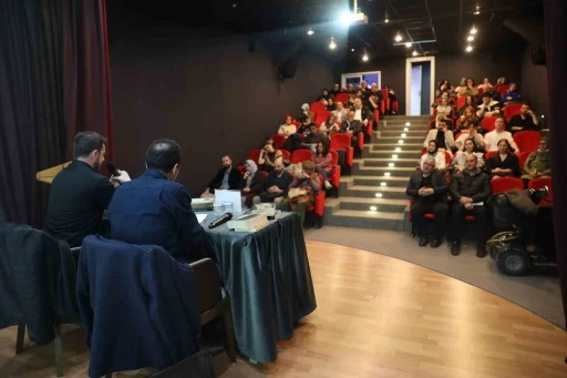 Şair Edip Cansever Ofis Sanat Merkezi&rsquo;nde konuşuldu
