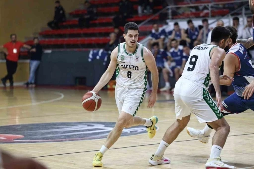 Sakarya Büyükşehir Basketbol takımı Adana deplasmanına çıkıyor
