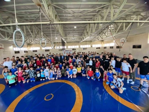 Sakarya Büyükşehir Belediyesi Spor Kulübü Başkanı Zengin: &quot;Spor dostluk ve kardeşliktir&quot;
