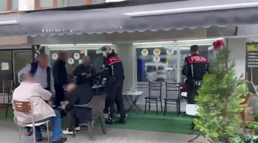 Sakarya&rsquo;da "fuhuş ocağı" operasyonu: 4 tutuklama
