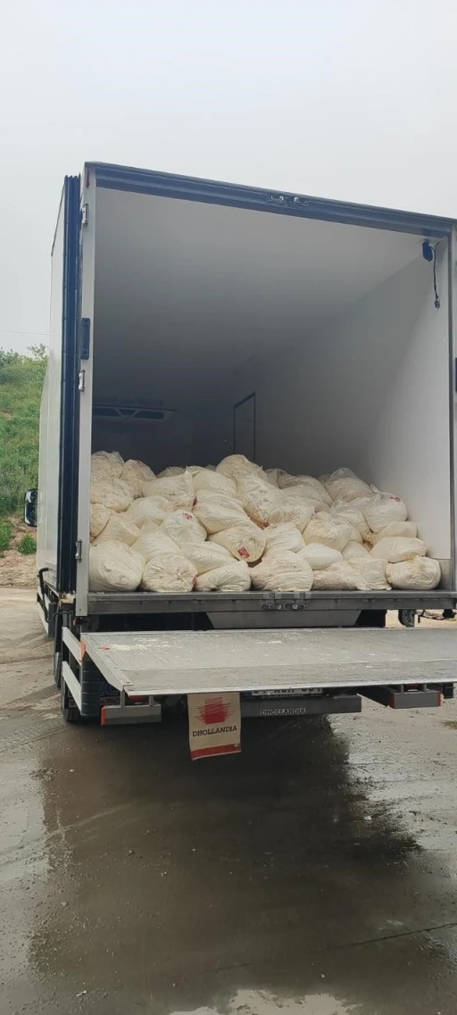 Sakarya’da son kullanma tarihi geçmiş 23 ton lor peyniri ele geçirildi
