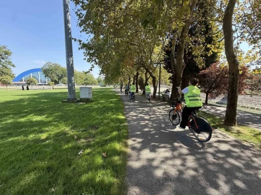 Sakarya’da Türk ve Alman öğrenciler &quot;yeşil gelecek&quot; için pedal çevirdi
