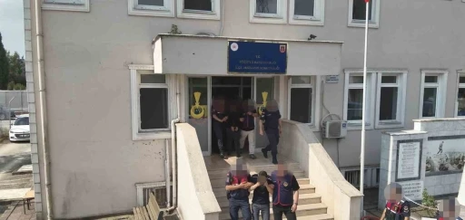 Sakarya merkezli 4 ilde 30 milyonluk kablo hırsızlığı operasyonu: 7 tutuklama
