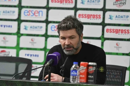Sakaryaspor&rsquo;da Teknik Direkt&ouml;r Hakan Kutlu ile yollar ayrıldı
