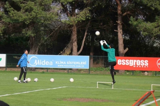 Sakaryaspor, Pendikspor mesaisine başladı
