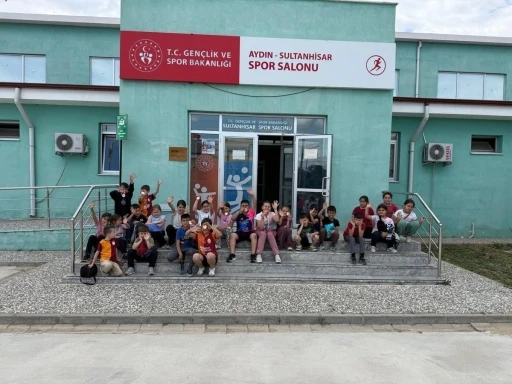 Salavatlı İlkokulu &ouml;ğrencilerinden geleneksel oyunlarda başarı
