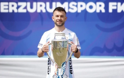 Salih Sarıkaya, Erzurumspor FK&rsquo;ya veda etti
