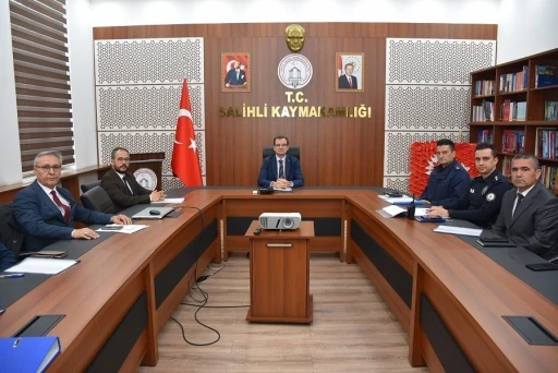 Salihli&rsquo;de MS&Uuml; Sınavı &ouml;ncesi kritik toplantı
