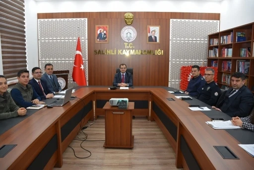 Salihli&rsquo;de sahipsiz hayvanlar i&ccedil;in kritik adım: 7/24 ihbar hattı kuruldu
