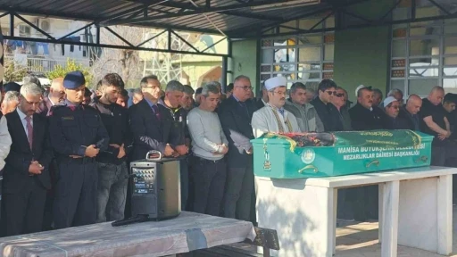 Salihli&rsquo;de şehit annesine son g&ouml;rev