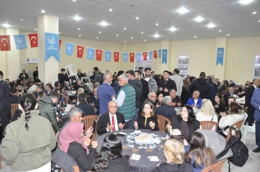 Salihli&rsquo;de &Uuml;lk&uuml; Ocakları tarafından Şehitler İ&ccedil;in Vefa Sofrası Kuruldu
