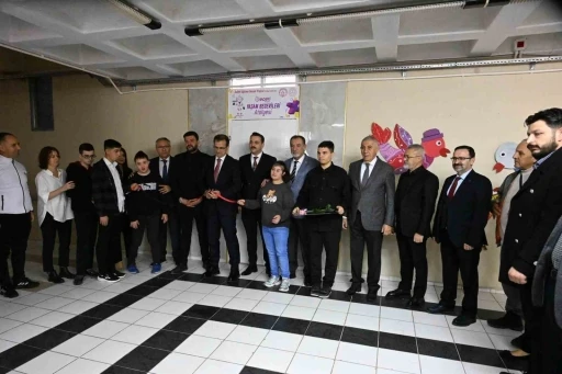 Salihli’de Yaşam Becerileri Atölyesi hizmete girdi
