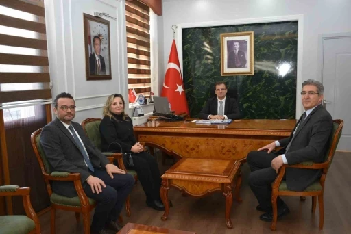 Salihli İktisadi ve İdari Bilimler Fak&uuml;ltesi&rsquo;ne yeni dekan
