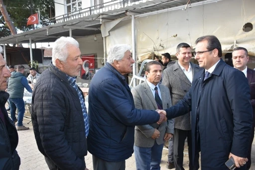 Salihli Kaymakamı Güldoğan, üç mahallede sorunları yerinde dinledi
