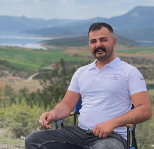 Genç Adam, Saman Deposunda Asılı Halde Bulundu