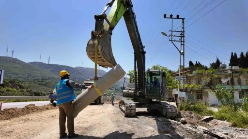 Samandağ&rsquo;da 23 milyon euro&rsquo;luk dev altyapı yatırımında y&uuml;zde 40 seviyesine ulaşıldı
