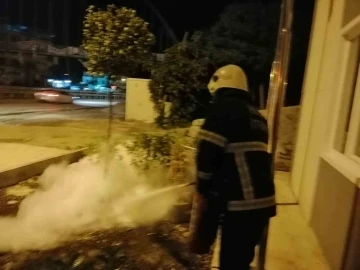 Samandağ’da elektrik tellerinde çıkan yangın söndürüldü
