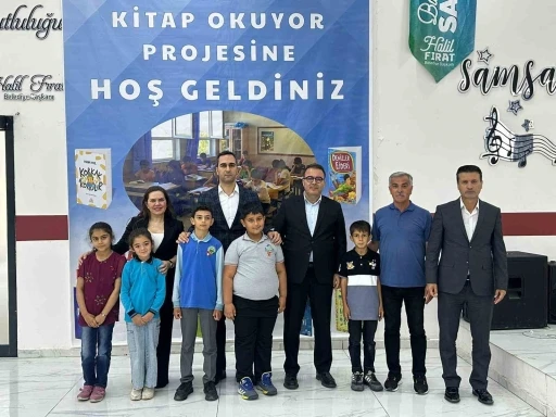 Samsatlı pırlanta öğrencilere altın takıldı
