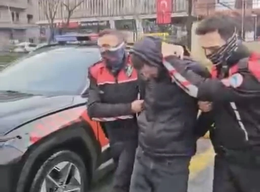 Samsun&rsquo;da 10 yıl hapis cezasıyla aranan h&uuml;k&uuml;ml&uuml; yakalandı
