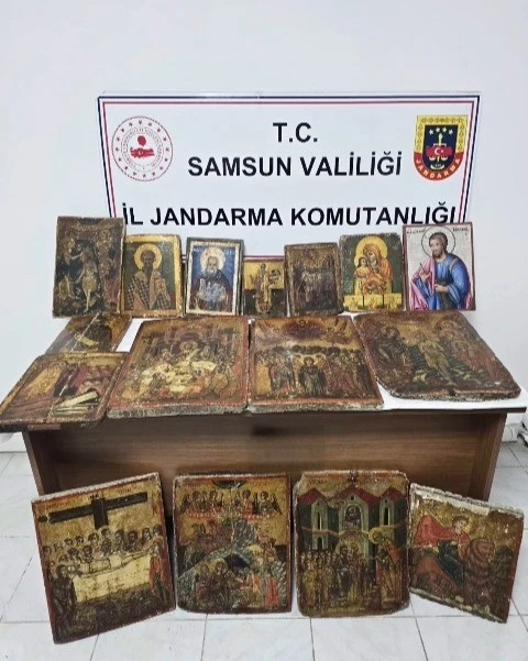 Samsun&rsquo;da 18. y&uuml;zyıla ait tablolar ele ge&ccedil;irildi: 1 g&ouml;zaltı
