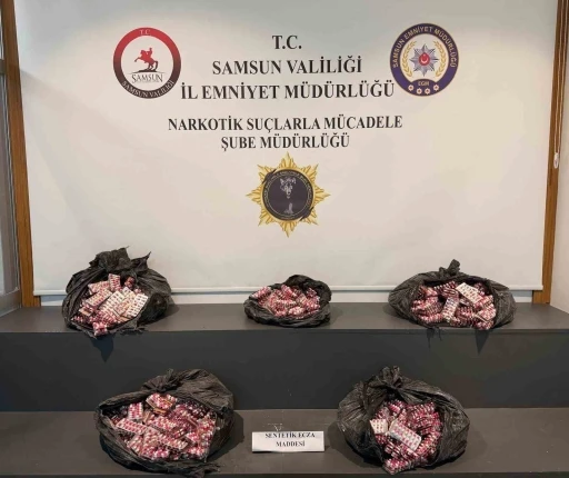 Samsun&rsquo;da 24 bin 600 uyuşturucu hap ele ge&ccedil;irildi
