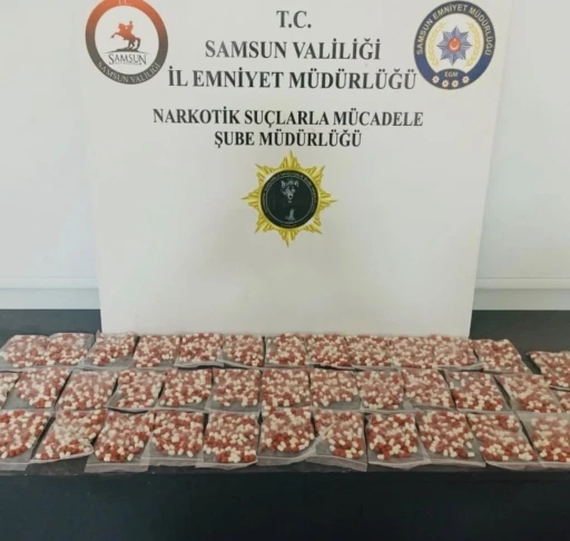Samsun&rsquo;da 5 il&ccedil;ede uyuşturucu operasyonu: 10 kişi yakalandı
