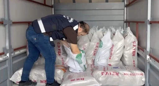 Samsun&rsquo;da 770 kilo ka&ccedil;ak t&uuml;t&uuml;n ele ge&ccedil;irildi
