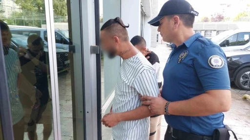 Samsun’da bir kişiyi demir sopa ile darp eden 3 şahıs gözaltında
