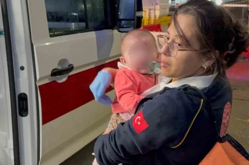 Samsun&rsquo;da ev yangını: Anne ve 6 aylık bebeği hastanelik oldu
