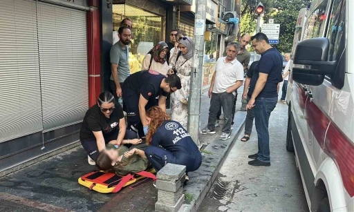 Samsun&rsquo;da ıslak zeminde d&uuml;şen gen&ccedil; kadın hastaneye kaldırıldı
